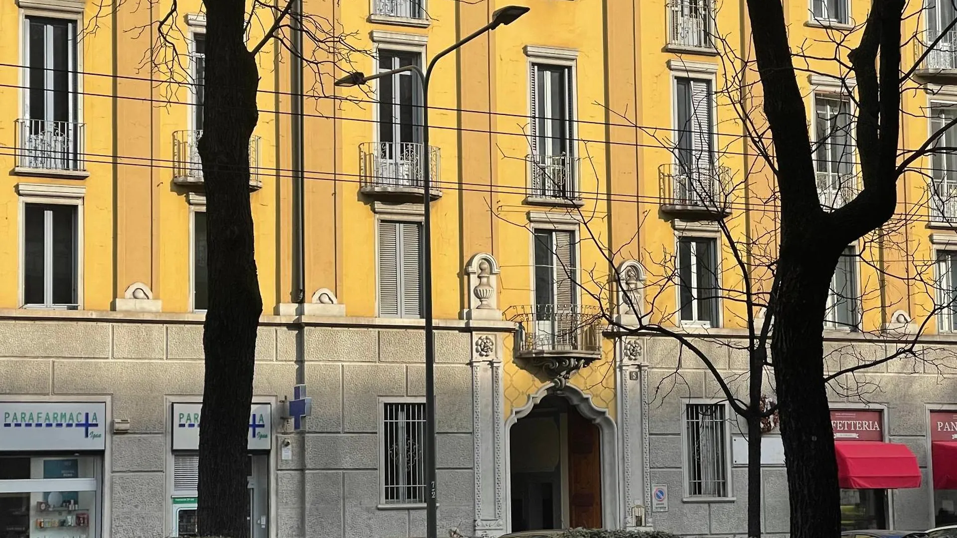 Appartamento A 5 Minuti Dal Centro Di Milano Di Anita E Marco Italy